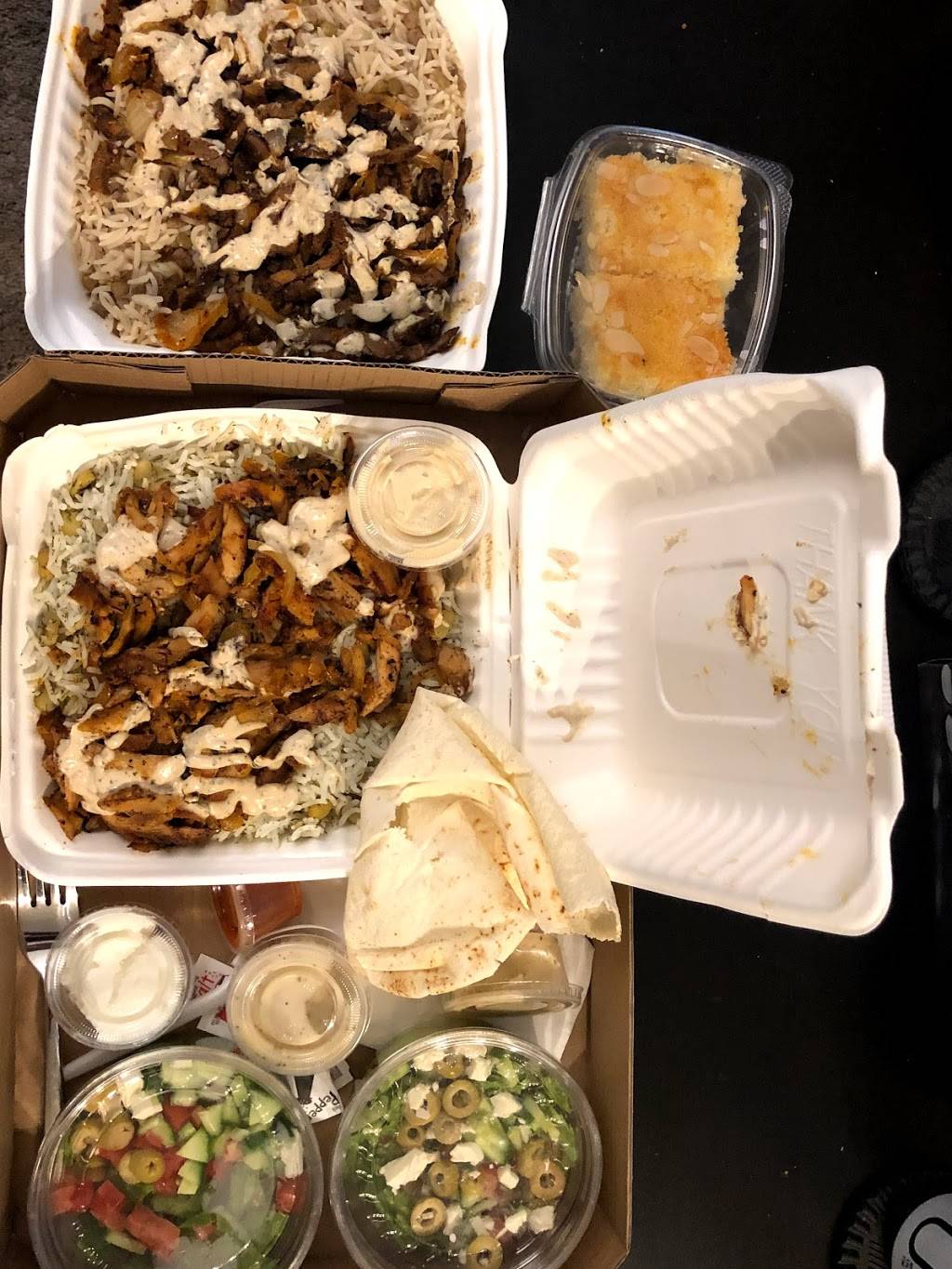 Heyams Kitchen | restaurant | 1738a Lawrence Ave E, Scarborough, ON M1R 2Y1, Canada | 4162880707 OR +1 416-288-0707