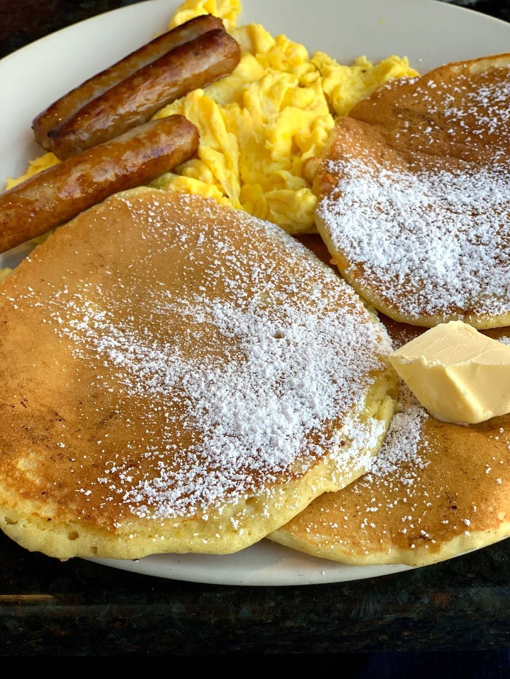 Blue Star | restaurant | 11 Corinth St, Roslindale, MA 02131, USA | 6173239638 OR +1 617-323-9638