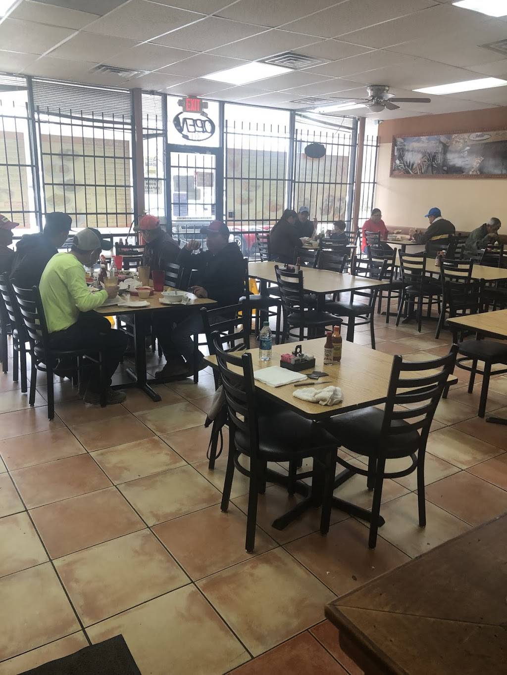 Altos De Jalisco | restaurant | 3701 W Northwest Hwy #302, Dallas, TX 75220, USA | 2149040630 OR +1 214-904-0630