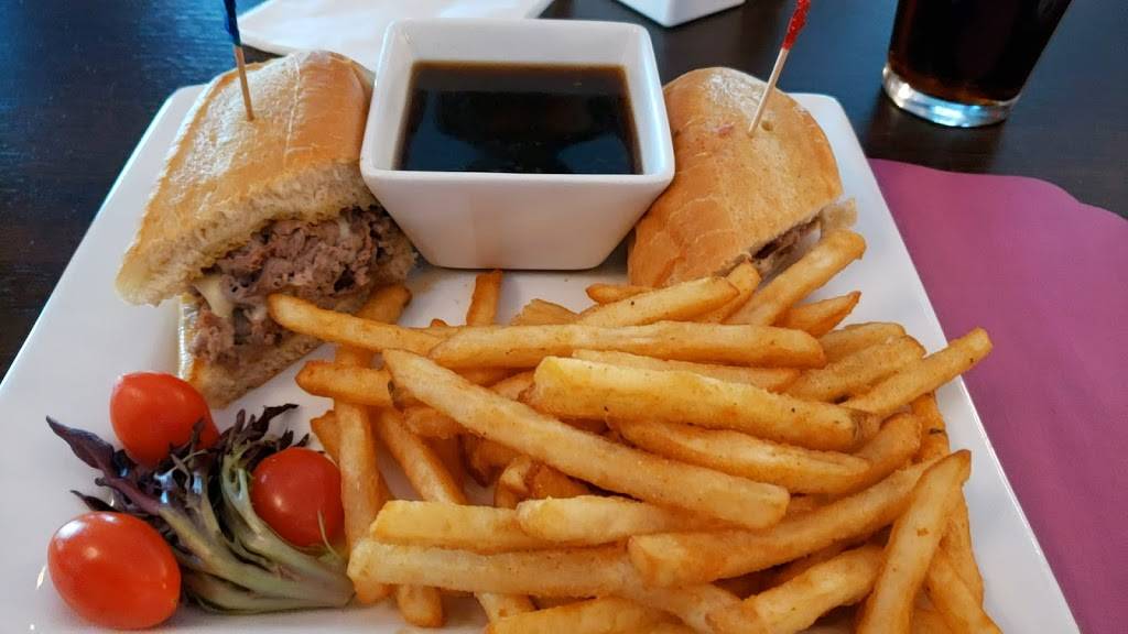 Cheerleader Pub & Grill | restaurant | 1590 Jefferson St, Jefferson City, MO 65109, USA | 5736589136 OR +1 573-658-9136