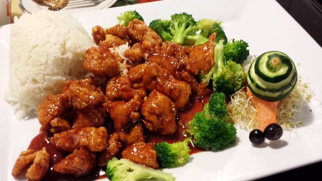 Kam Wah 28 | restaurant | 1432 N Shoop Ave, Wauseon, OH 43567, USA | 4193351955 OR +1 419-335-1955