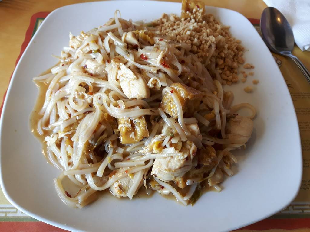 Siam Spicy4 | restaurant | 37140 6 Mile Srv Rd, Livonia, MI 48152, USA | 7349532761 OR +1 734-953-2761