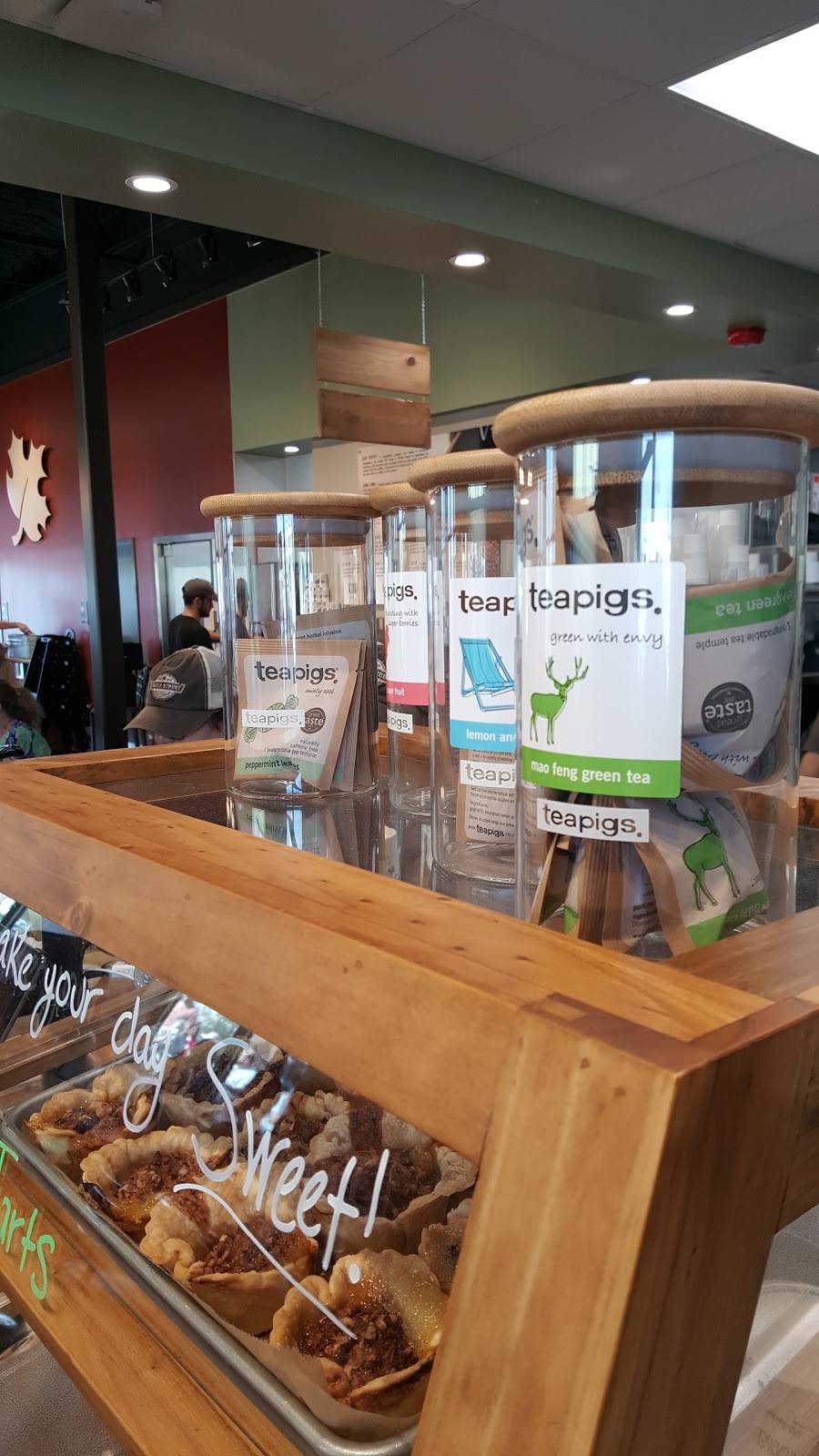 Maple Street Biscuit Company- Oviedo | restaurant | 978 City Walk Ln, Oviedo, FL 32765, USA | 4076043015 OR +1 407-604-3015