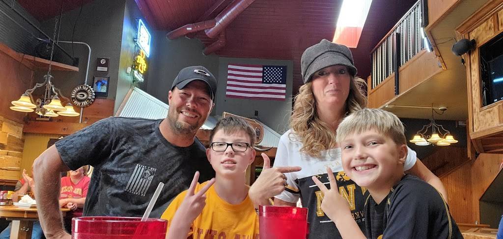 Stampedes Sports Bar & Grill | meal delivery | 125 1st St SE, Mason City, IA 50401, USA | 6412433700 OR +1 641-243-3700