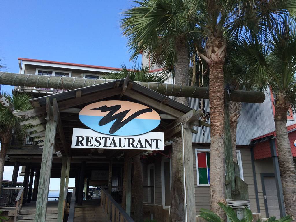 Watermans Restaurant | restaurant | 14302 Stewart Rd, Galveston, TX 77554, USA | 4096320233 OR +1 409-632-0233