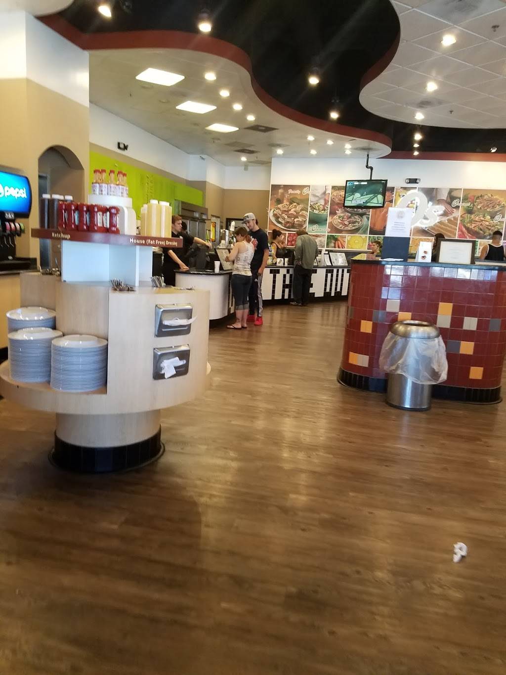 Os American kitchen Pwp | restaurant | 375 Parkway Plaza, El Cajon, CA 92020, USA | 6197492984 OR +1 619-749-2984