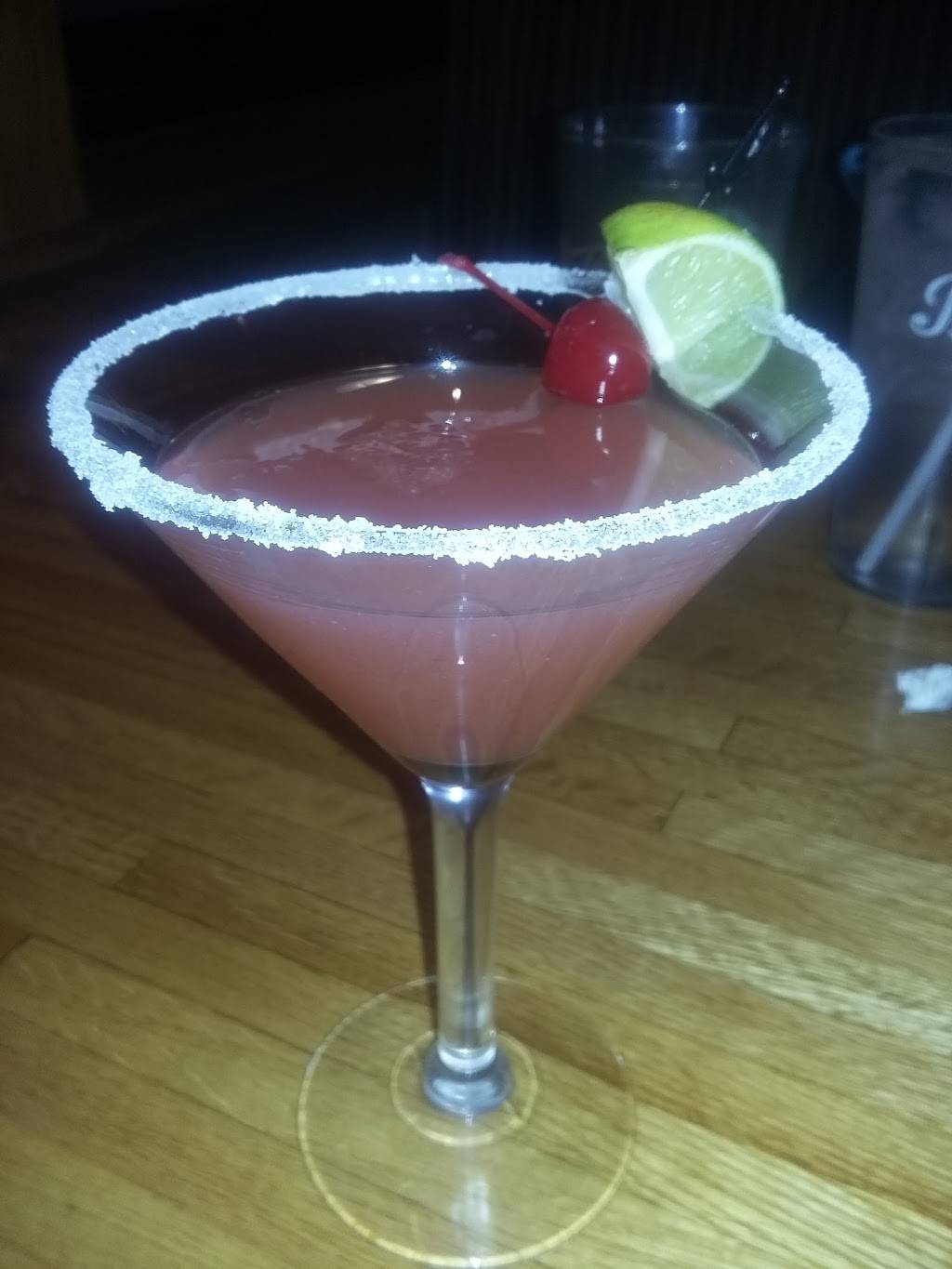 Applebees Grill + Bar | restaurant | 508 Howe Ave, Cuyahoga Falls, OH 44221, USA | 3309281500 OR +1 330-928-1500