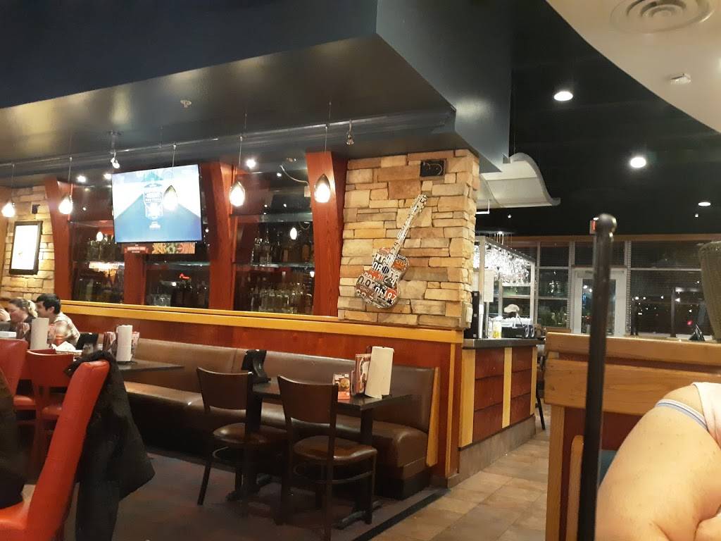 Red Robin Gourmet Burgers and Brews | restaurant | 21215 Bothell Everett Hwy, Bothell, WA 98021, USA | 4254833595 OR +1 425-483-3595