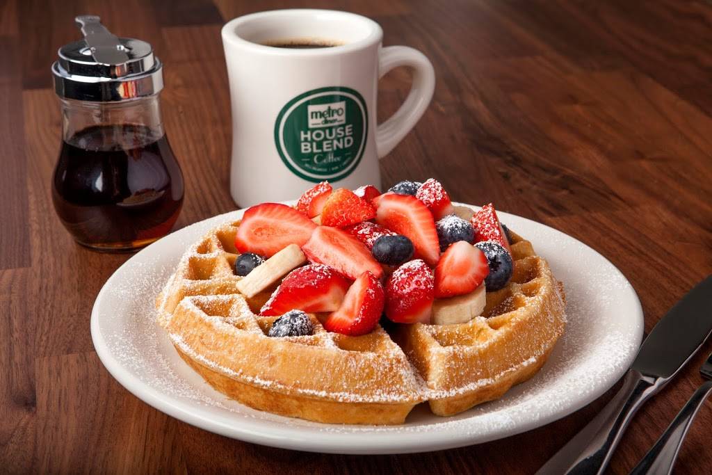 Metro Diner | restaurant | 2050 Gadsden Hwy, Birmingham, AL 35235, USA | 2055981848 OR +1 205-598-1848