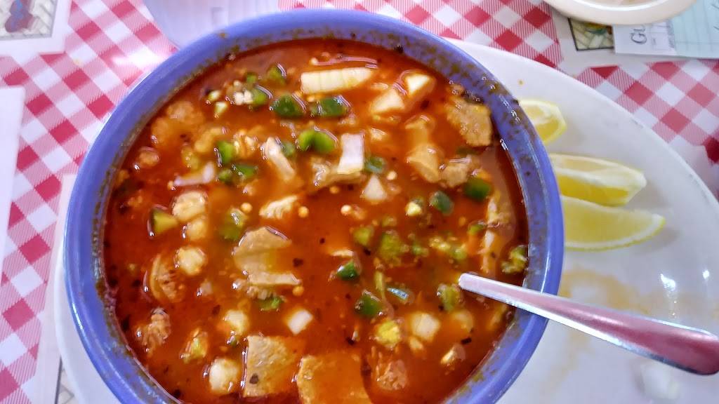 Mi Rancho | restaurant | 610 Merida St, San Antonio, TX 78207, USA | 2103543585 OR +1 210-354-3585