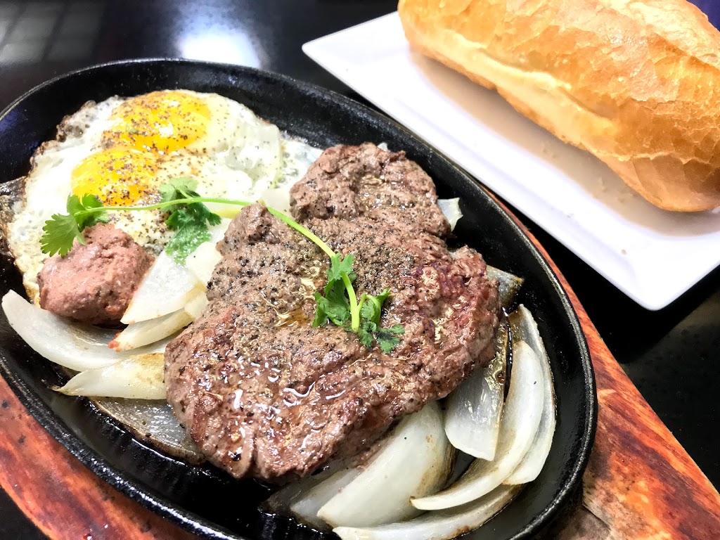 Bun & Oc | restaurant | 1306 S King St, Seattle, WA 98144, USA | 2068601556 OR +1 206-860-1556