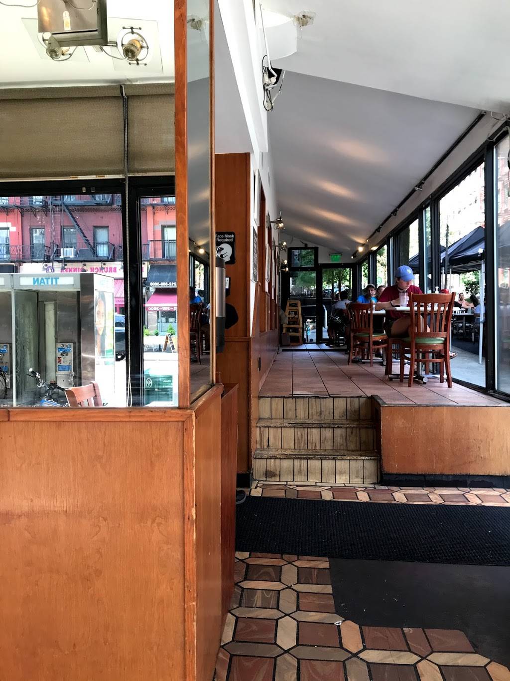 Midnight Express Diner | restaurant | 1715 2nd Ave, New York, NY 10128, USA | 2128602320 OR +1 212-860-2320