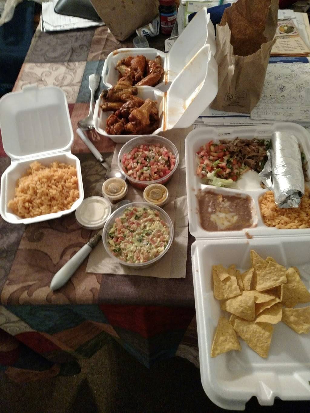 Super wings | restaurant | 112 Whitney St, Leominster, MA 01453, USA | 9785377186 OR +1 978-537-7186