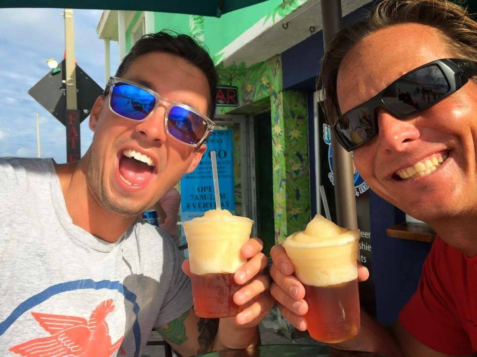 The Frozen Head | restaurant | 12 Minutemen Causeway, Cocoa Beach, FL 32931, USA | 3216041359 OR +1 321-604-1359