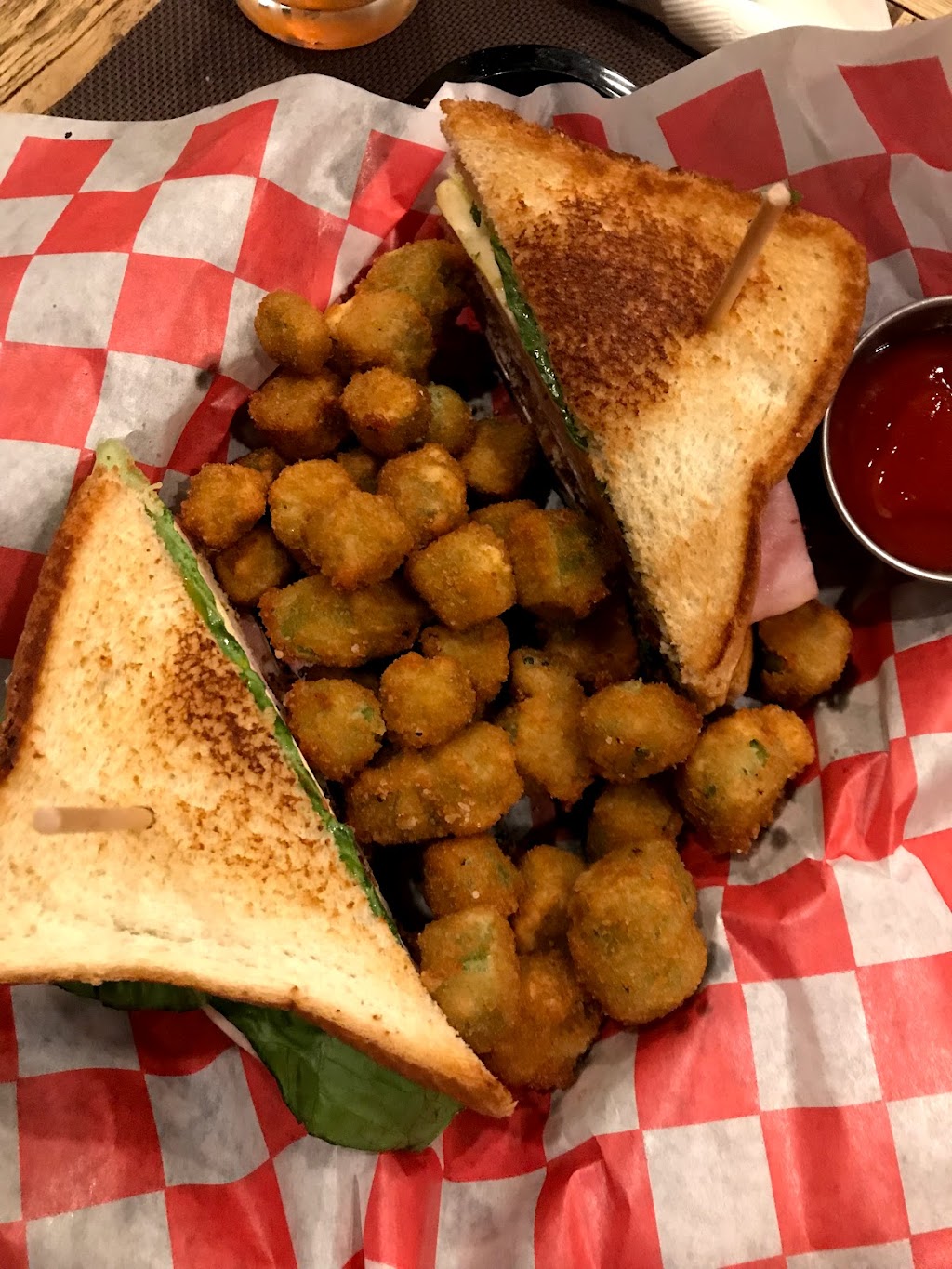 BLACK SHEEP BAR & GRILL | restaurant | 441 Rio Concho Dr, San Angelo, TX 76903, USA | 3256582828 OR +1 325-658-2828