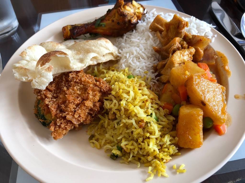 Everest Cafe & Bar | restaurant | 4145 Manchester Ave, St. Louis, MO 63110, USA | 3145314800 OR +1 314-531-4800