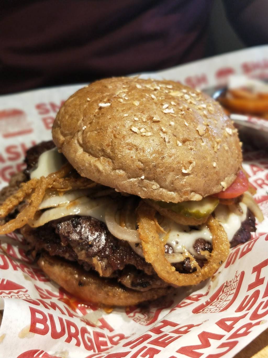 Smashburger | restaurant | 552 S State St, Westerville, OH 43081, USA | 6144234693 OR +1 614-423-4693