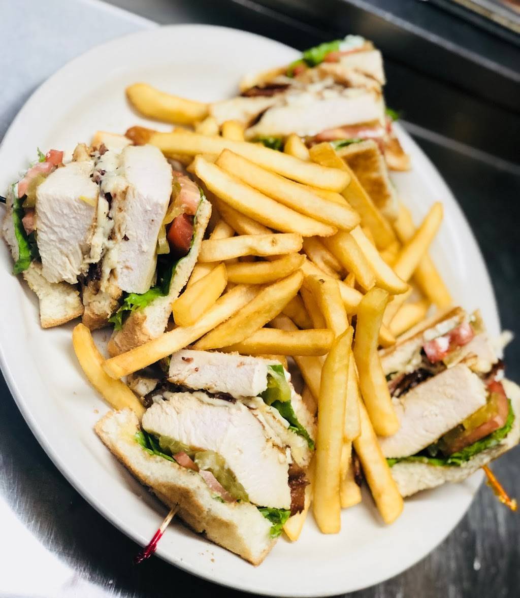 Lil Tasta Cajun | restaurant | 79144 LA-40, Covington, LA 70435, USA | 9858920410 OR +1 985-892-0410