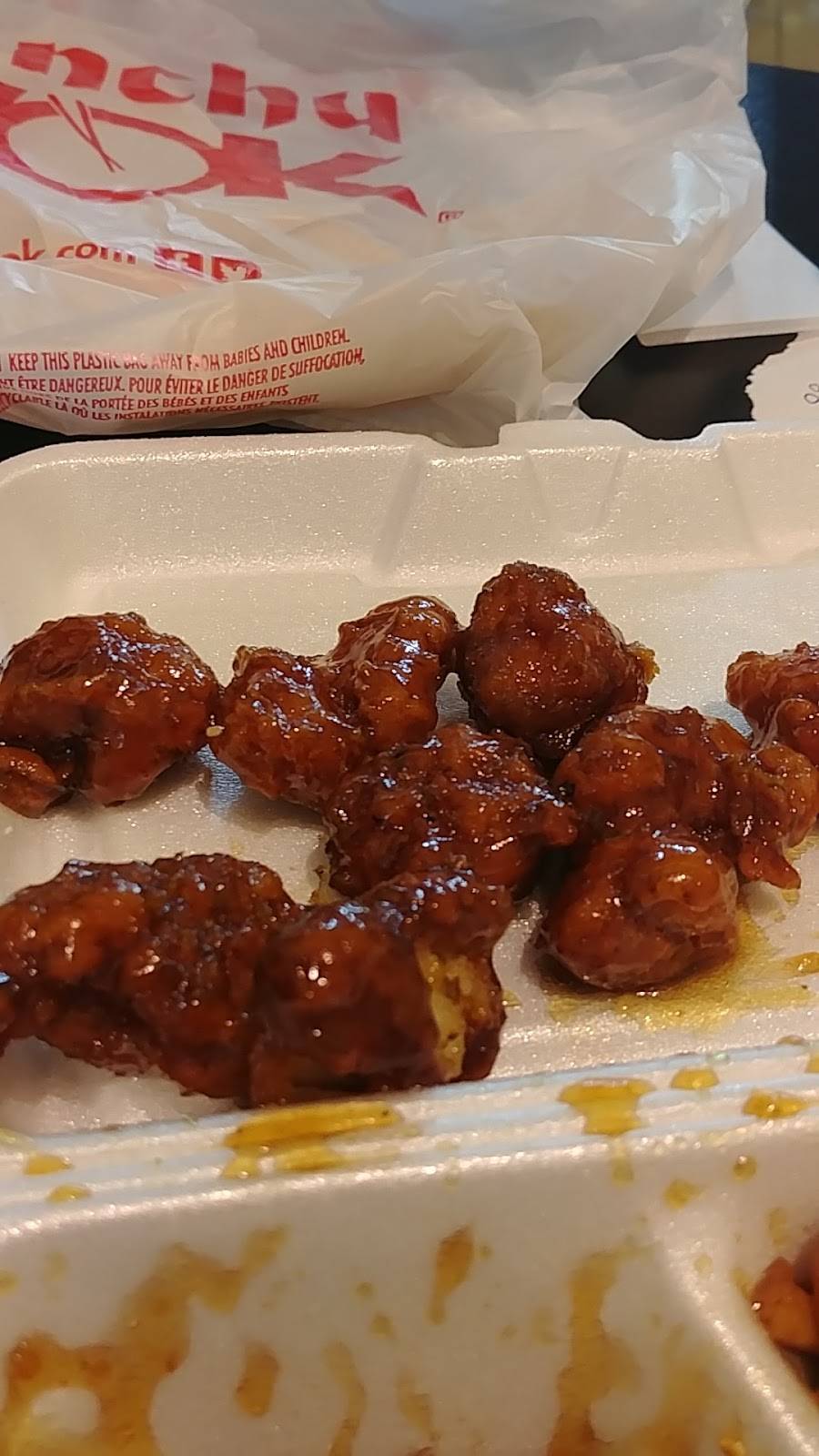 Manchu Wok | restaurant | 7999 Boulevard des Galeries dAnjou #F004, Le Galeries DAjou, Montréal, QC H1M 1W9, Canada | 5143528188 OR +1 514-352-8188