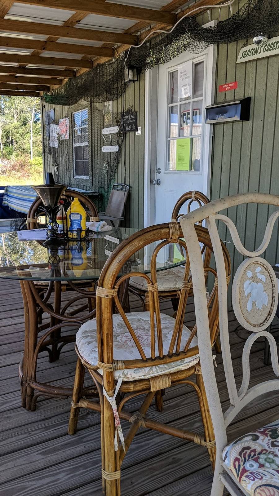 Buckets | restaurant | 100-198 N 5th St, Jesup, GA 31545, USA | 9124278558 OR +1 912-427-8558