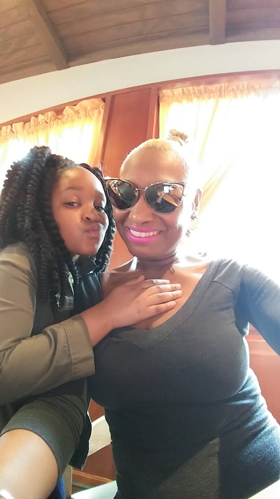 Johnny Boys Diner | restaurant | 500 E Arch St, Lancaster, SC 29720, USA | 8032830661 OR +1 803-283-0661