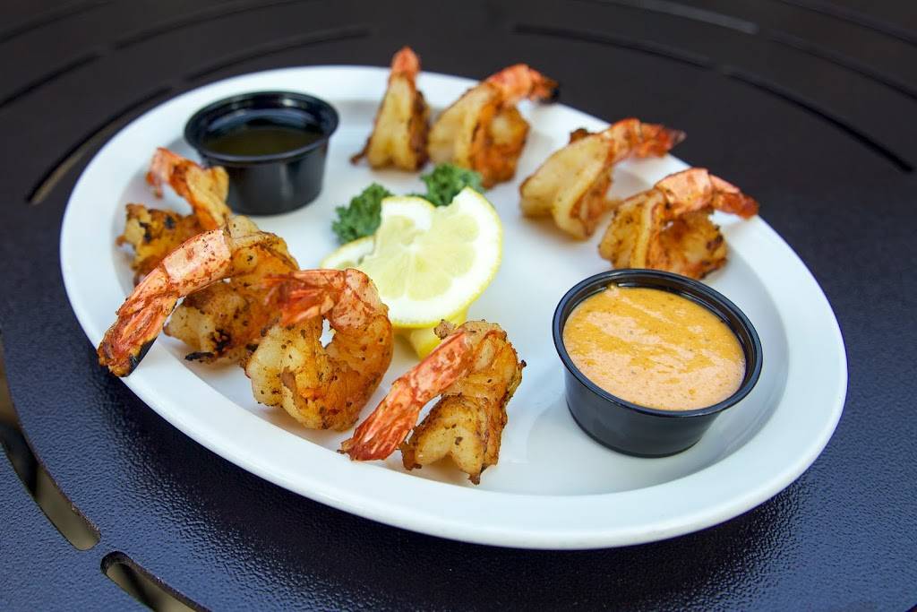 Mattys Bar & Grille | restaurant | 14460 College Ave, Muskego, WI 53150, USA | 4144273838 OR +1 414-427-3838