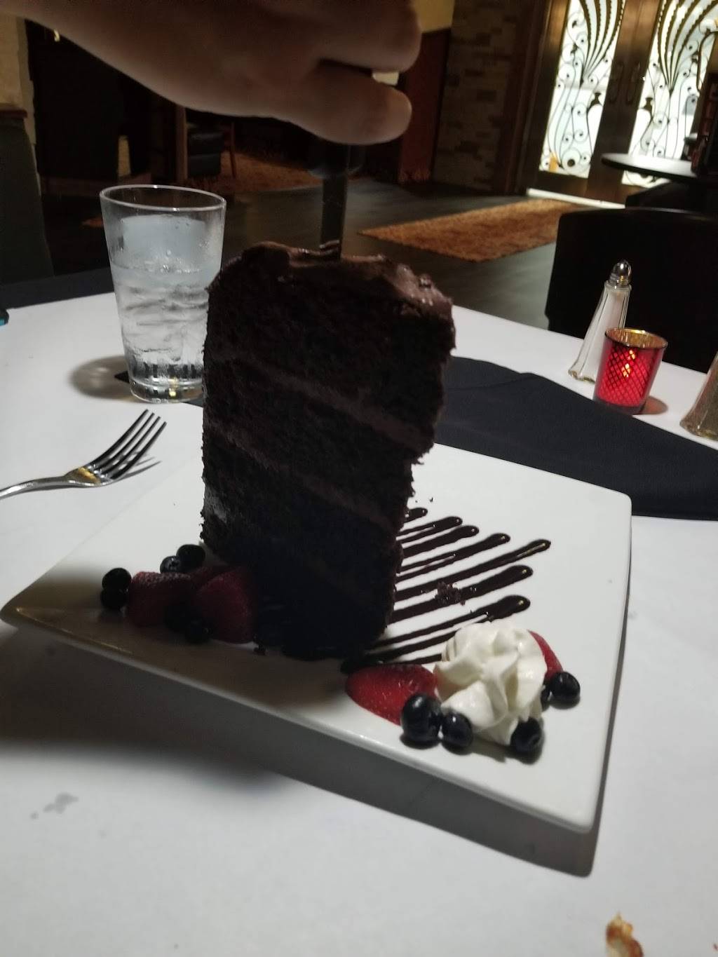 Alexander Pierce Restaurant | restaurant | 797 E Market St, Akron, OH 44305, USA | 3305292003 OR +1 330-529-2003