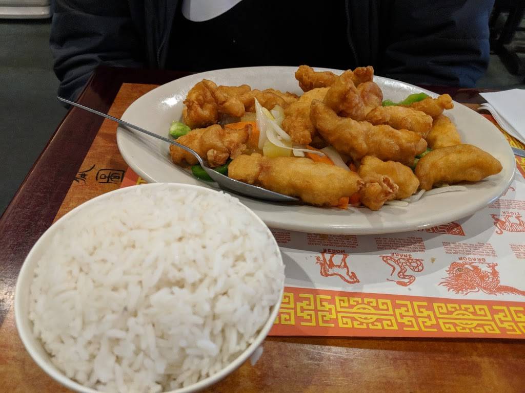 King wok | restaurant | 203 W McMillan St, Cincinnati, OH 45219, USA | 5137231999 OR +1 513-723-1999