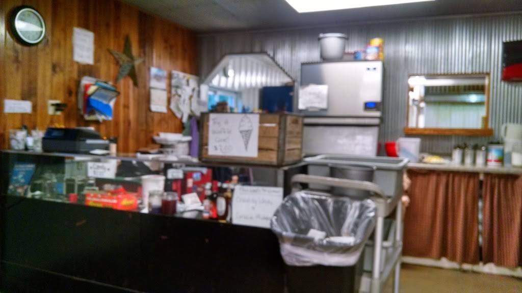 Skillet Fork Grill | restaurant | CHECK 13 & 1730N,, Xenia, IL 62899, USA | 6188354141 OR +1 618-835-4141