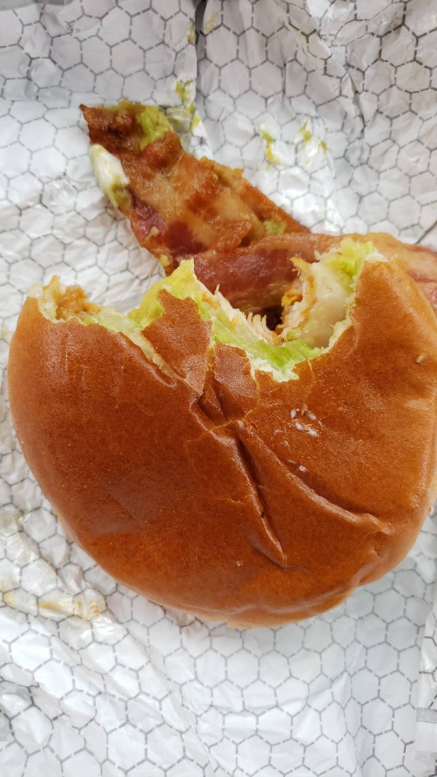 Wendys | restaurant | 18430 Ford Rd, Detroit, MI 48228, USA | 3135934449 OR +1 313-593-4449