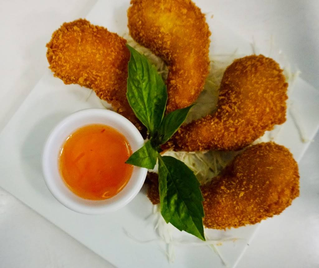 Green Herb Thai Cuisine | restaurant | 4617 State Rd, Drexel Hill, PA 19026, USA | 4844557607 OR +1 484-455-7607