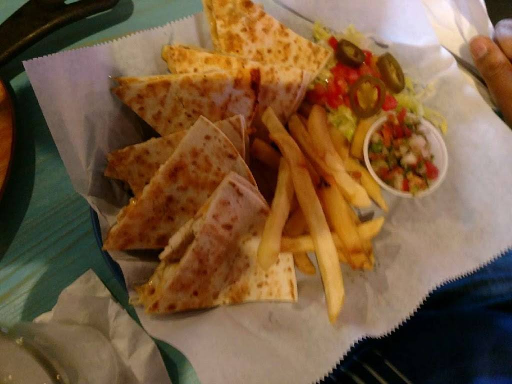 The Blue Taco Bar | restaurant | 304 N Cedar Lake Rd, Round Lake, IL 60073, USA | 8478867510 OR +1 847-886-7510