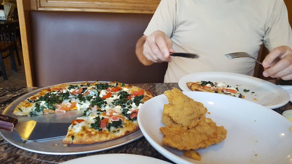 Mama Mia Pizza Gainesville | restaurant | 7669 Limestone Dr #110, Gainesville, VA 20155, USA | 7037534605 OR +1 703-753-4605