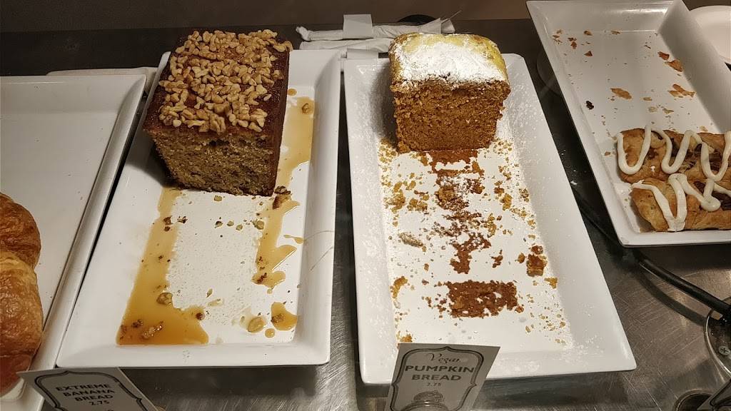 Hot Shots Coffeehouse | cafe | 27212 CA-189, Blue Jay, CA 92317, USA | 9097448325 OR +1 909-744-8325