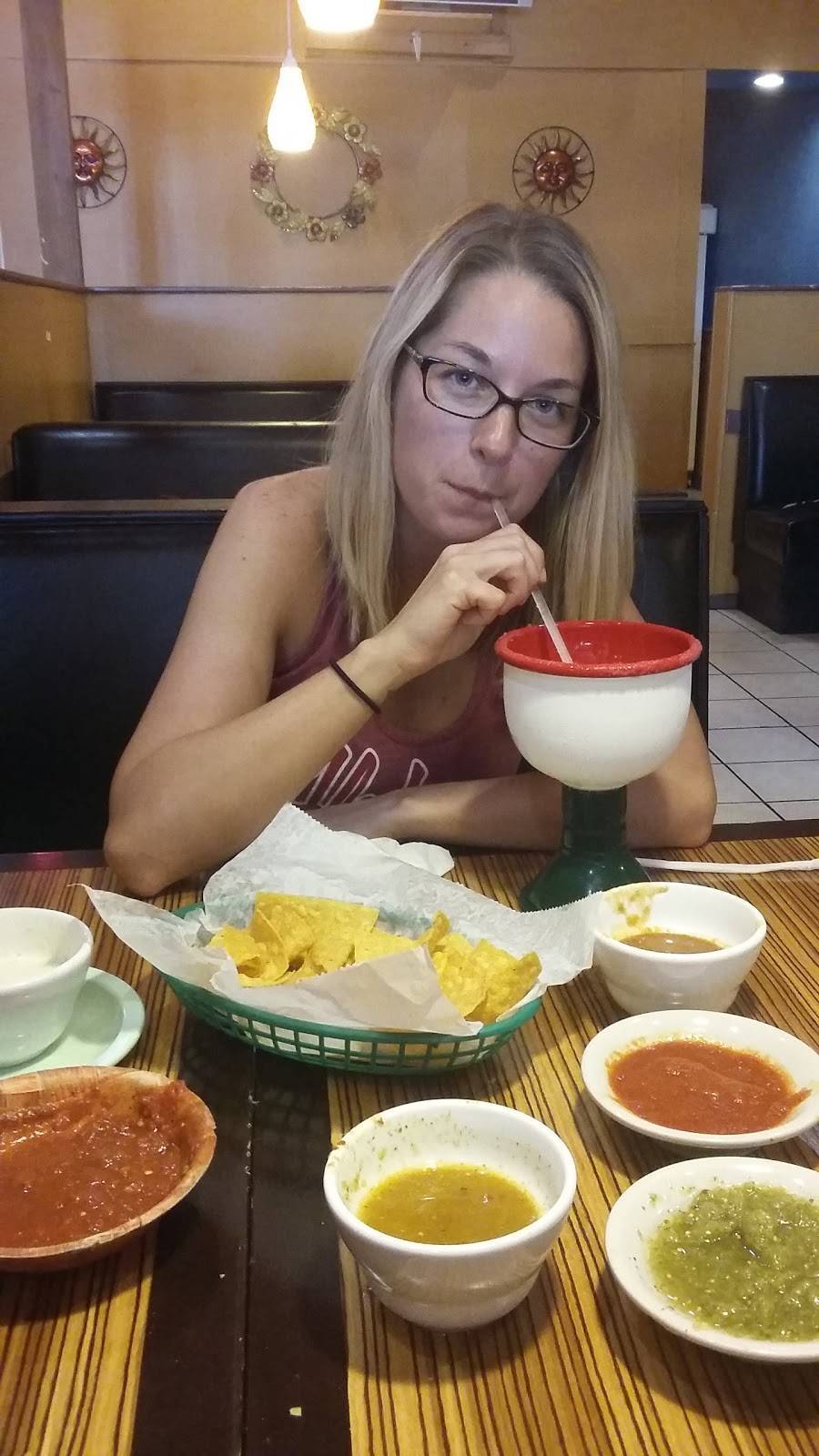 El Mesquite | restaurant | 1674 W College St, Pulaski, TN 38478, USA | 9312926531 OR +1 931-292-6531