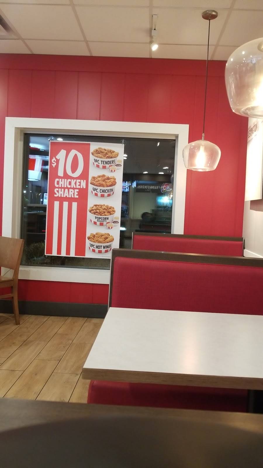 KFC | restaurant | 4420 W Sahara Ave, Las Vegas, NV 89102, USA | 7023620058 OR +1 702-362-0058