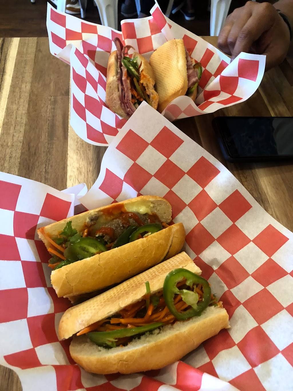 Banh Mi & Ti | restaurant | 4502 Butler St, Pittsburgh, PA 15201, USA | 4122515030 OR +1 412-251-5030