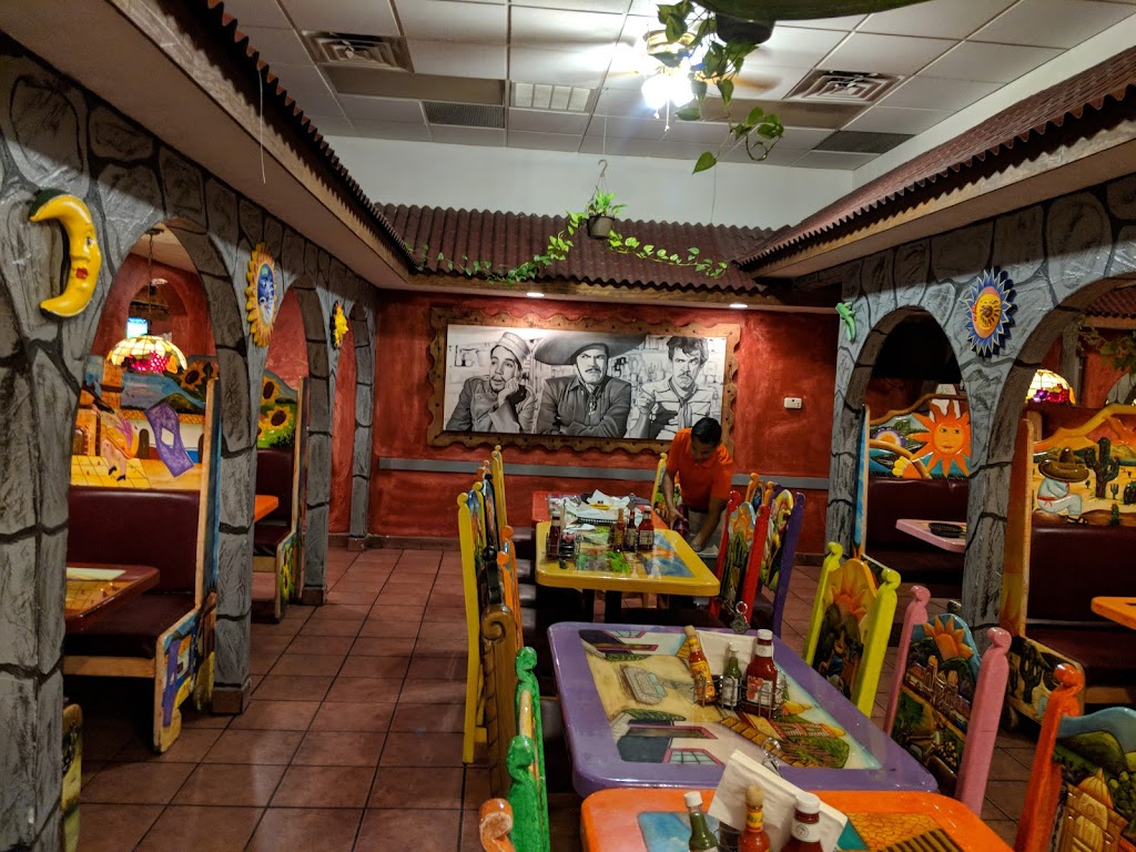 El Rancherito Mexican Restaurant | restaurant | 307 N 36th St #213, Quincy, IL 62301, USA | 2172282182 OR +1 217-228-2182