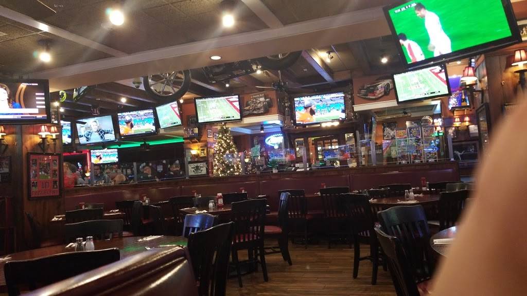 The Main Event | restaurant | 799 Old Country Rd, Plainview, NY 11803, USA | 5169355120 OR +1 516-935-5120