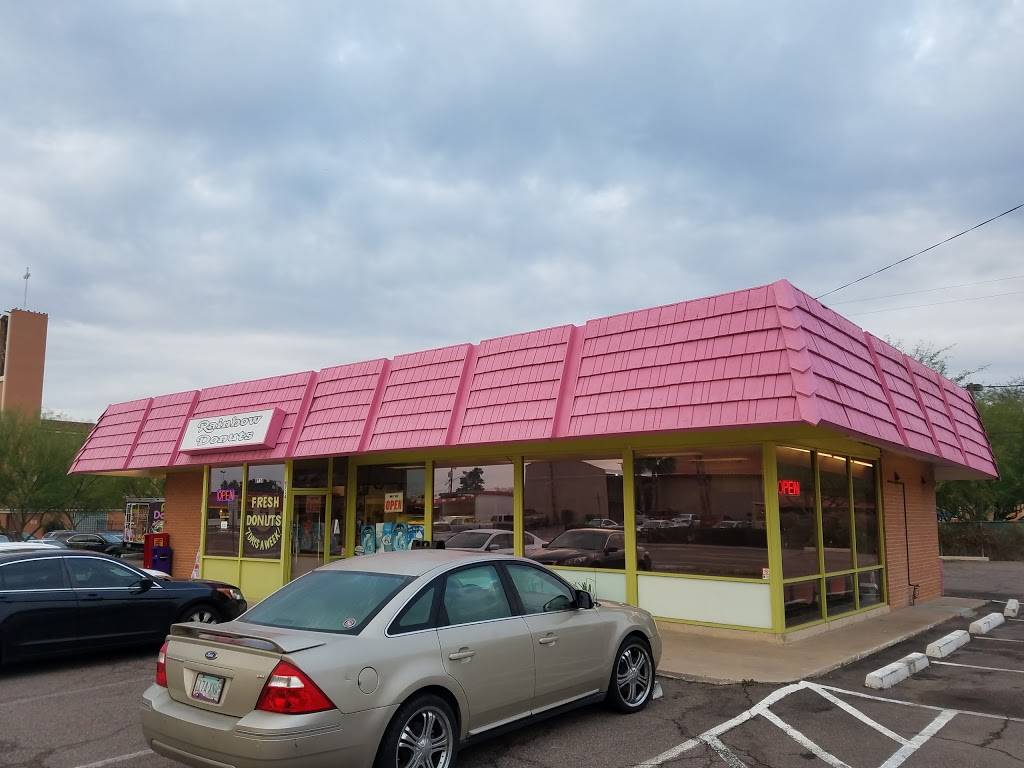HiHi Donuts | bakery | 8714 N 7th St, Phoenix, AZ 85020, USA | 6022160766 OR +1 602-216-0766