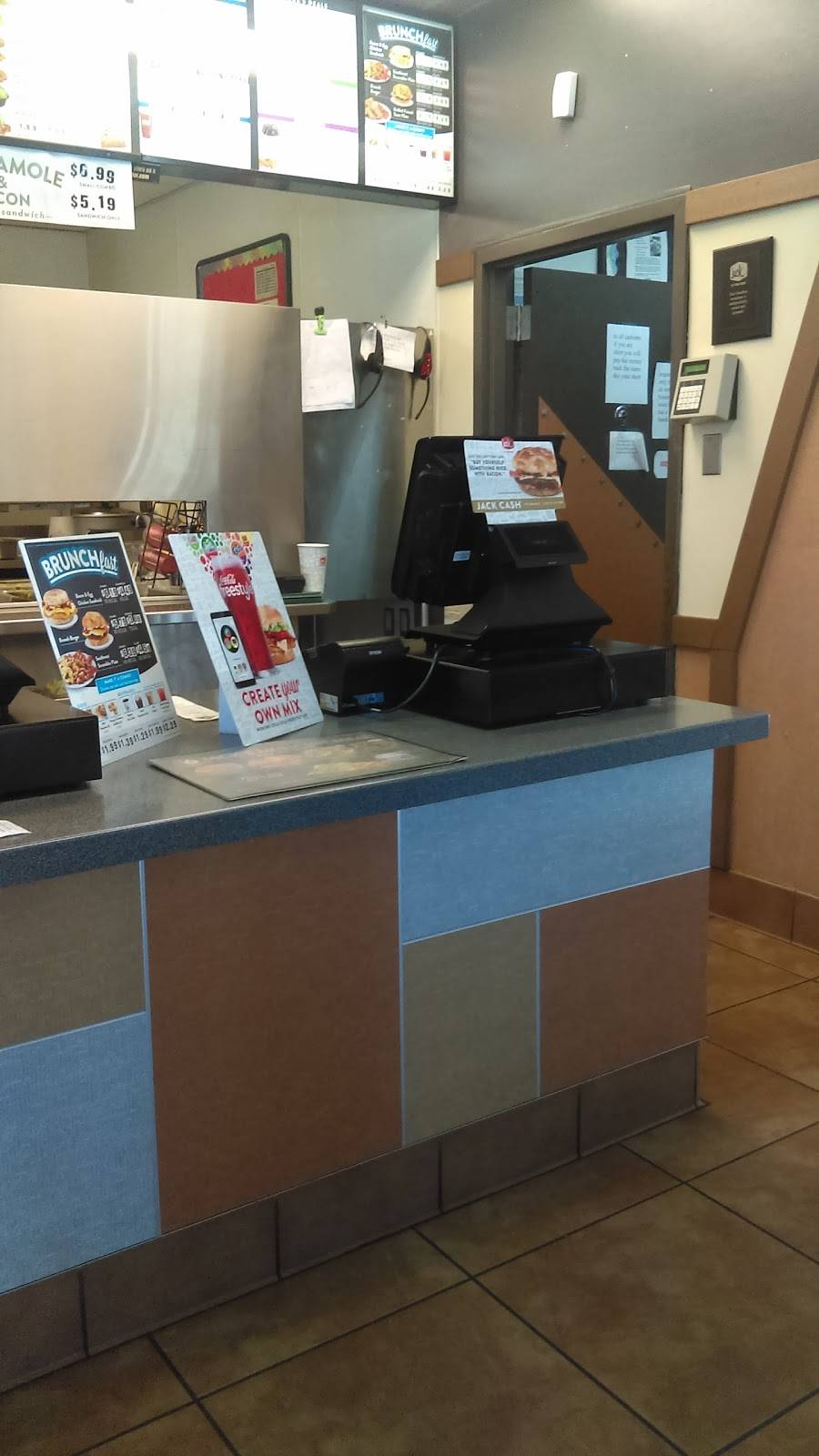 Jack in the Box | restaurant | 204 W Adams Ave, Temple, TX 76501, USA | 2547784571 OR +1 254-778-4571