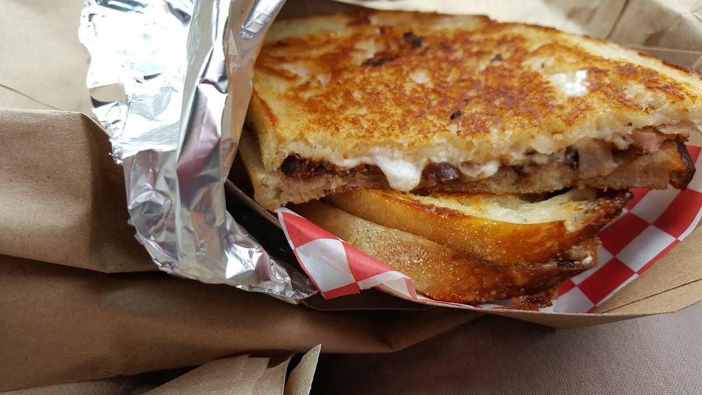 American Meltdown | restaurant | 6910 Fayetteville Rd, Durham, NC 27713, USA | 9194736358 OR +1 919-473-6358