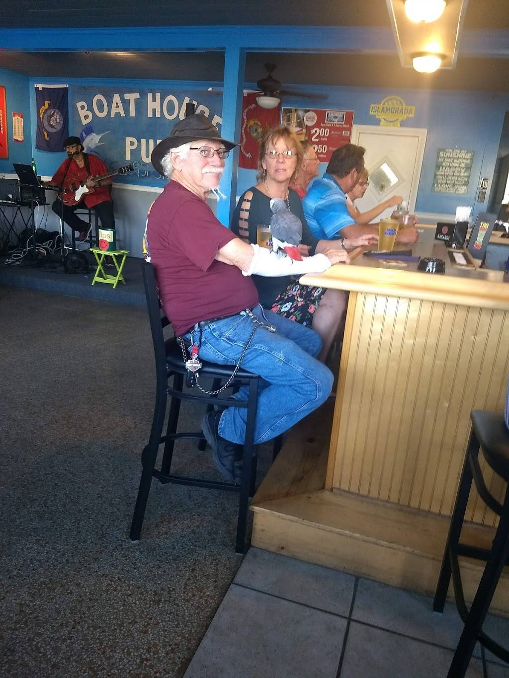 Boathouse Pub | restaurant | 5170 S, US-1, Grant-Valkaria, FL 32949, USA | 3218029291 OR +1 321-802-9291