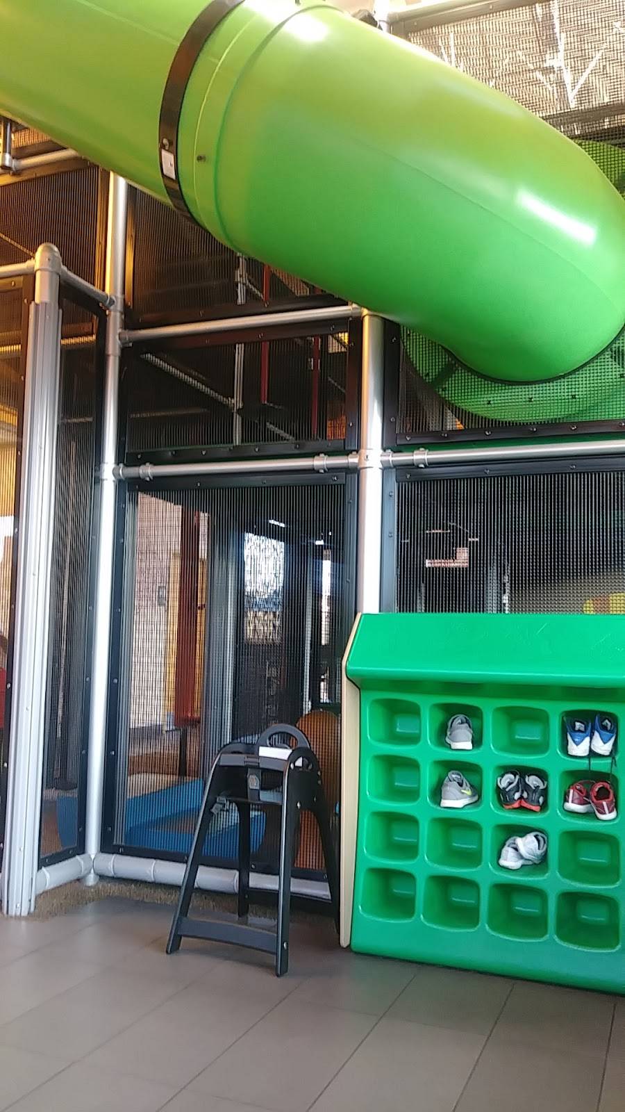 McDonalds | cafe | 6401 Cermak Rd, Berwyn, IL 60402, USA | 7087493002 OR +1 708-749-3002