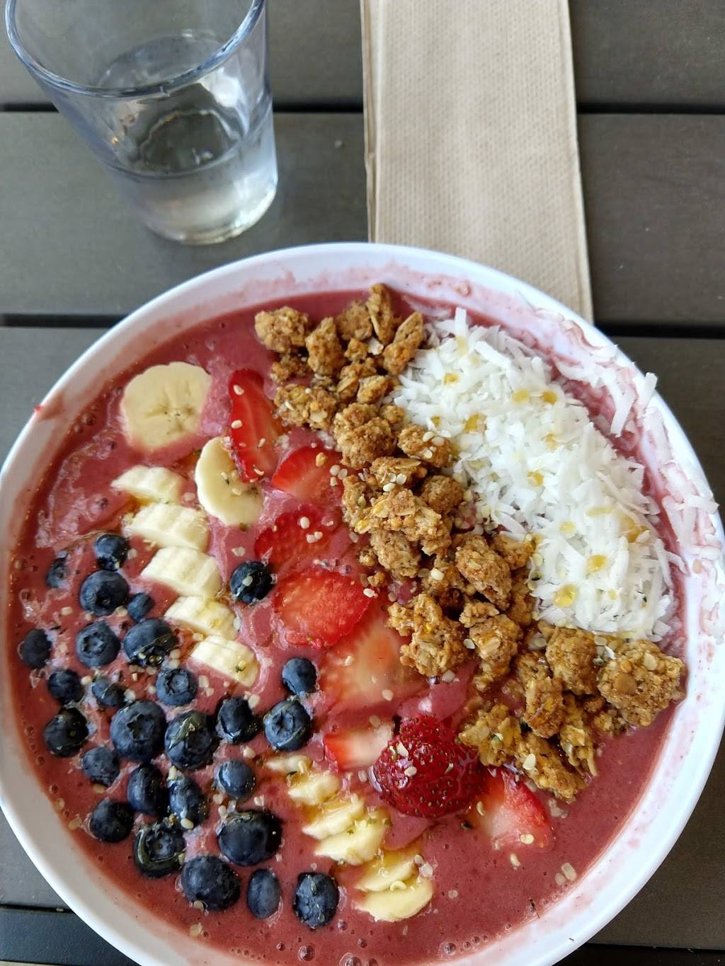 Smokin Bowls | restaurant | 449 Main St, Longmont, CO 80501, USA | 7208152875 OR +1 720-815-2875