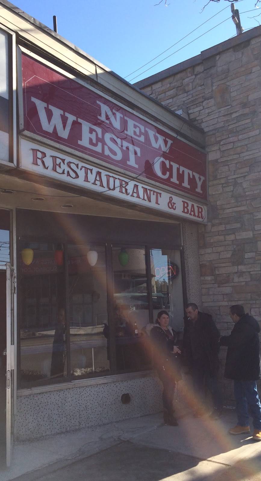 New West City Restaurant & Bar | restaurant | 2387 Lake Shore Blvd W, Etobicoke, ON M8V 1B7, Canada | 4162523646 OR +1 416-252-3646