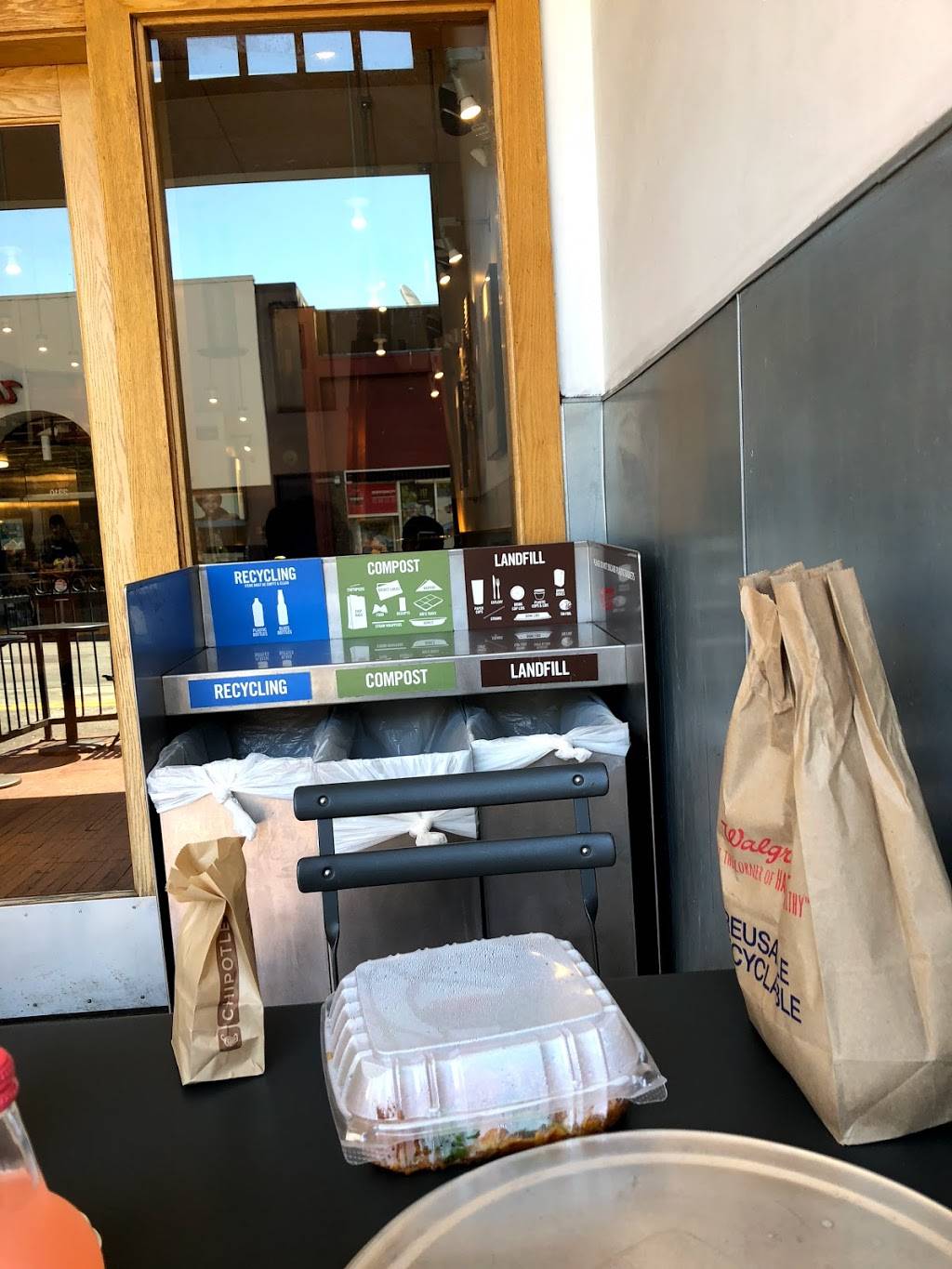 Chipotle Mexican Grill | restaurant | 2311 Telegraph Ave, Berkeley, CA 94704, USA | 5105480340 OR +1 510-548-0340