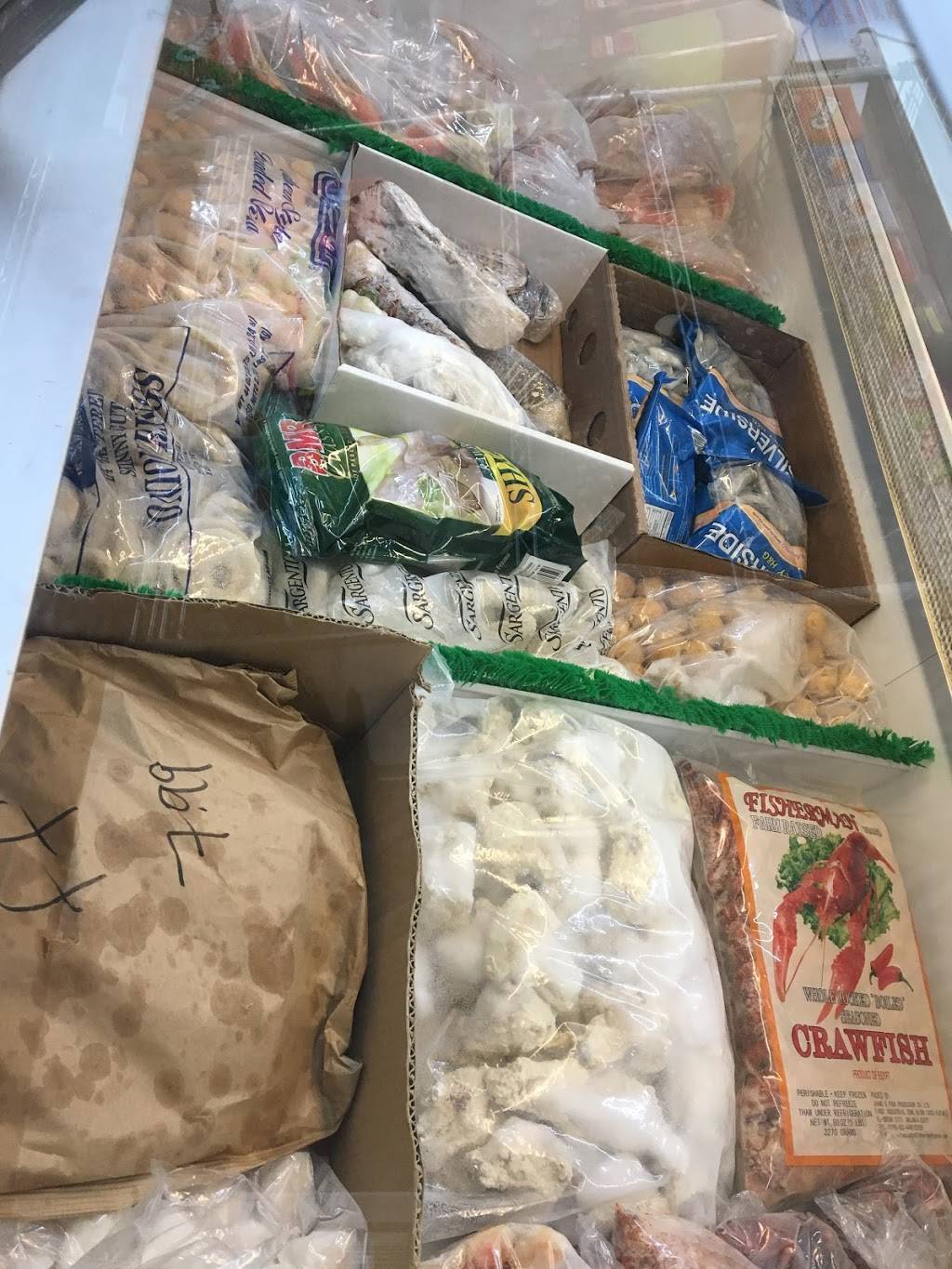 Wyoming Fresh Fish and Seafood | restaurant | 15151 Wyoming Ave, Detroit, MI 48238, USA | 3139310300 OR +1 313-931-0300