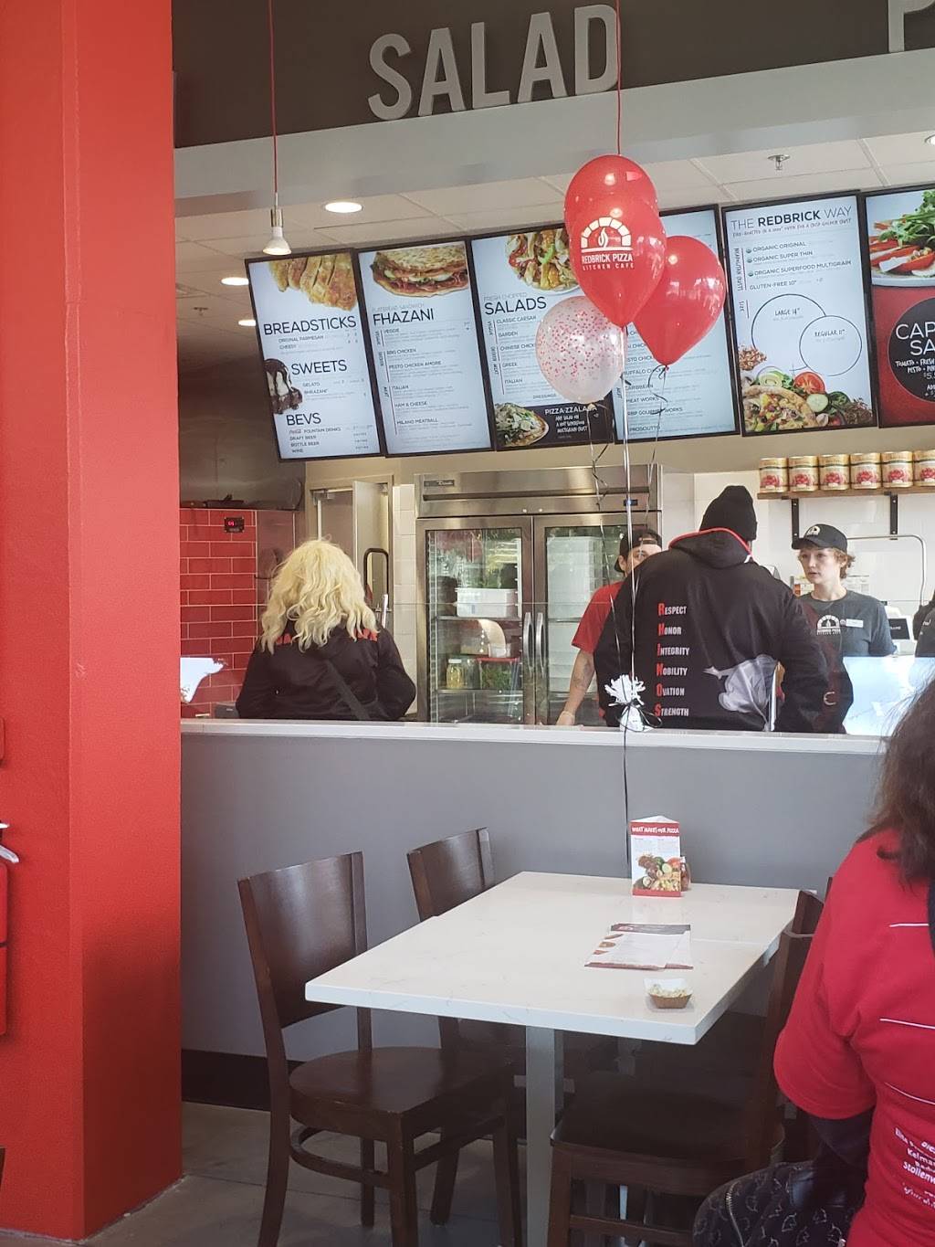 RedBrick Pizza | meal takeaway | 2202 S Kinnickinnic Ave, Milwaukee, WI 53207, USA | 4147633000 OR +1 414-763-3000