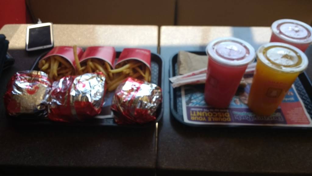 Wendys | restaurant | 2301 Cottman Ave, Philadelphia, PA 19149, USA | 2157080400 OR +1 215-708-0400